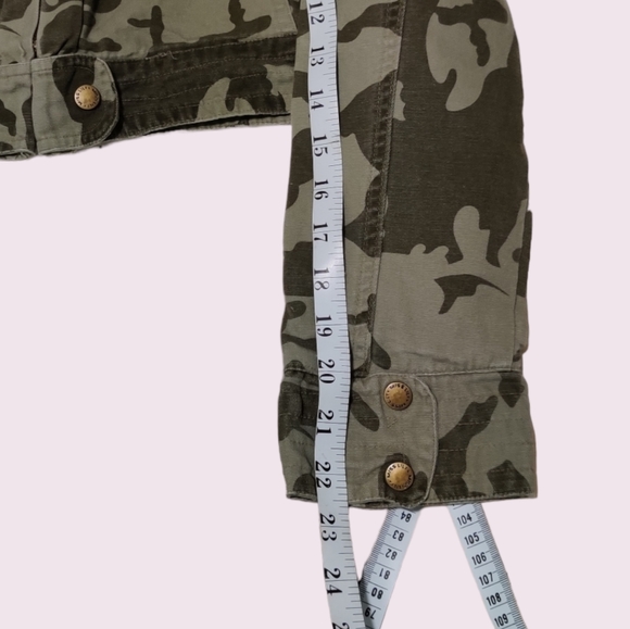 MISS LILI Cropped Zip-up Green Camo Jacket - Picture 5 of 12